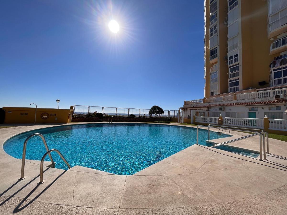 Beachfront Apartment Near Marbella Sitio de Calahonda Eksteriør billede